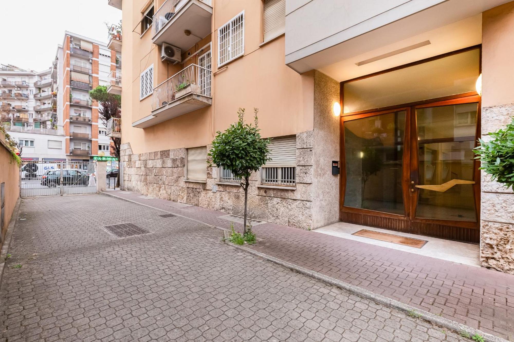 Vaticandream Guest House Рим Екстериор снимка